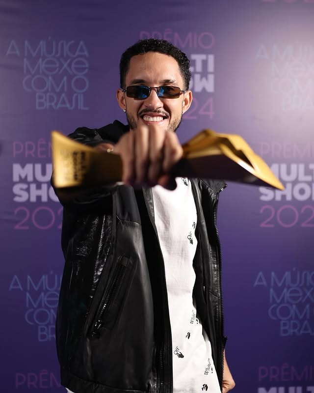 RETROSPECTIVA 2024 – Ano de Grelo, Liniker, montagens no funk, turnê de medalhões da MPB e Simone Mendes