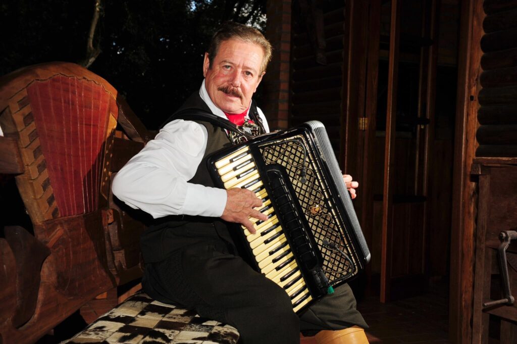 Gildinho foi Monarca que se tornou rei e voz das tradições musicais gaúchas