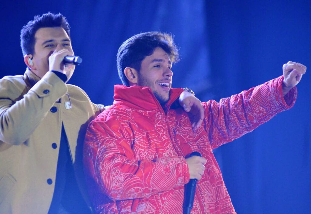 Dupla sertaneja Hugo e Guilherme abre carnaval de Gurupi que terá mais de 60 atrações; veja programação