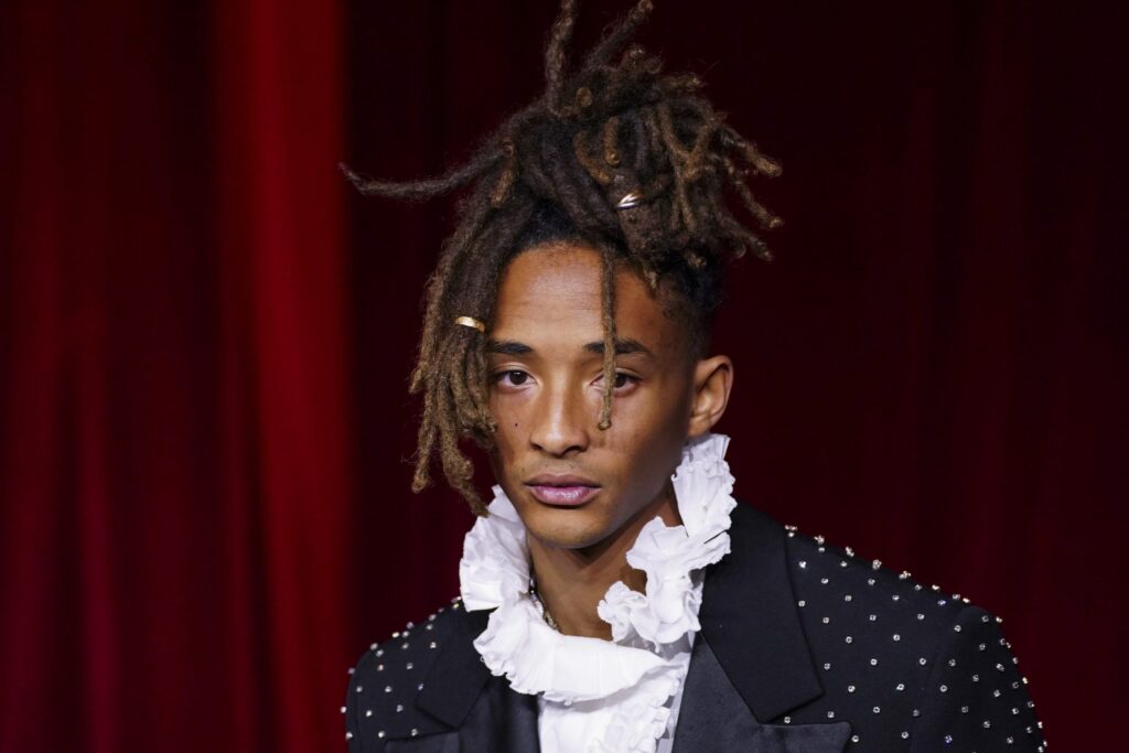 Ator e rapper Jaden Smith será o novo diretor artístico da linha masculina da Louboutin