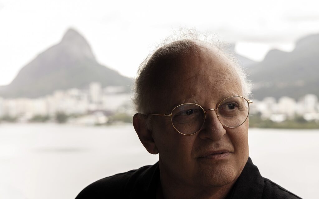 Guilherme Arantes faz jus à Medalha UBC que ganhará em abril pelo conjunto honroso da obra já cinquentenária