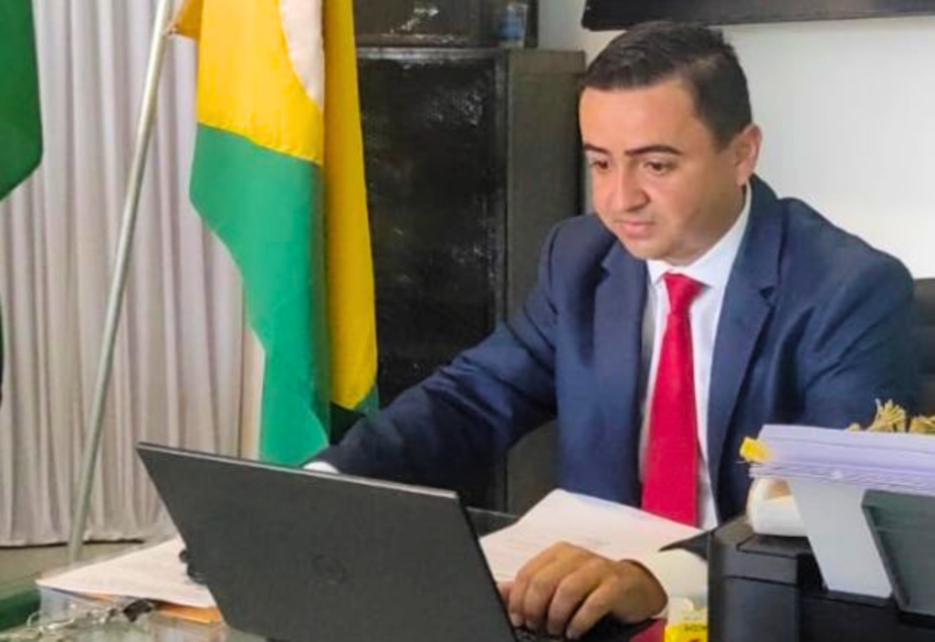 Advogado é levado ao hospital após ser baleado no TO: ‘Só percebi o ferimento alguns minutos depois’