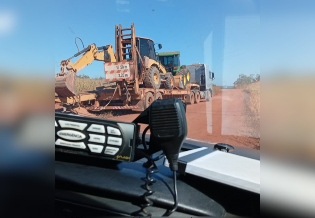 Maquinários avaliados em R$ 2 milhões são recuperados pela PRF após roubo em canteiro de obras no TO